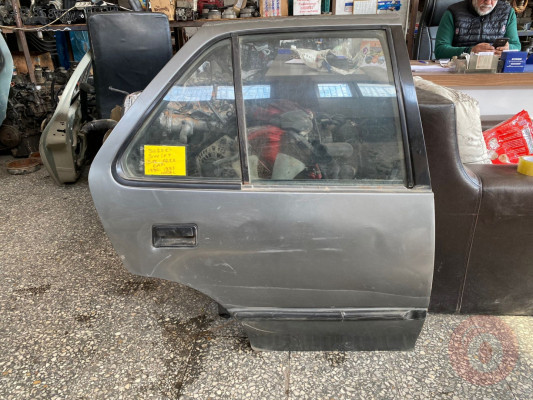 SUZUKİ SWİFT SAĞ ARKA KAPI CAMI 1990-1995 MODEL SEDAN