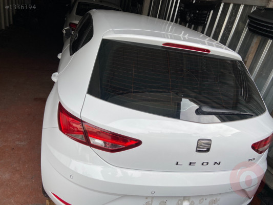 2017 seat leon beyaz arka kasa