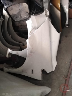 Fiat Linea sol çamurluk