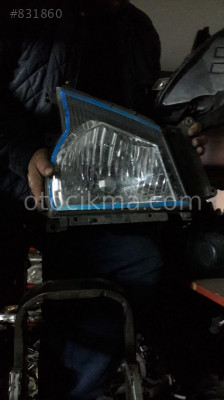 Mitsubishi canter sağ ön far