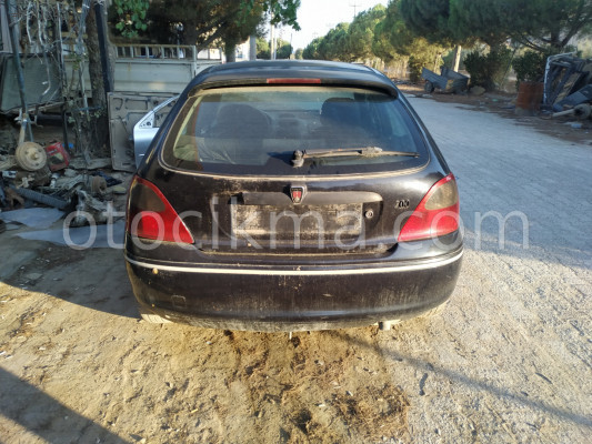 Rover 200 arka tampon mevcuttur