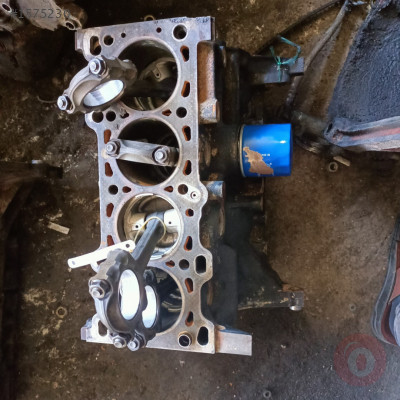 Mazda 323 1.6 temiz blok