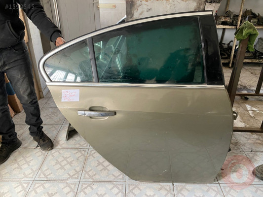 OPEL İNSİGNİA SAĞ ARKA KAPI DÖŞEMESİ 2010-2020 MODEL ORJİNAL