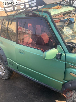 SUZUKİ VİTARA ÇIKMA SAĞ ÖN KAPI [ GOE97X523 ]