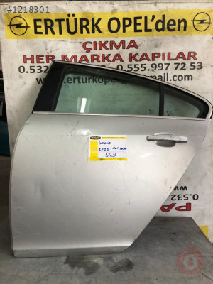 Opel insigna sol arka kapı