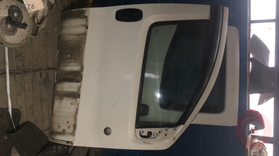 Citroen nemo beyaz renk sağ ön kapı hatasız