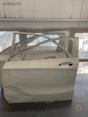 MERCEDES A180 SOL ÖN KAPI