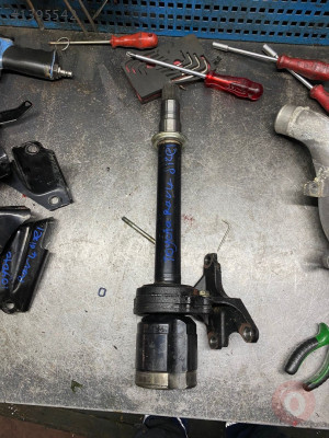 TOYOTA RAV 4 ÖN İÇ AKİS