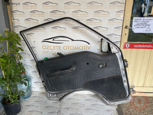 MİTSUBİSHİ L300 SOL ÖN KAPI ORJİNAL ÇIKMA