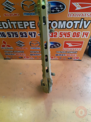 mitsubishi space startampon demiri ön