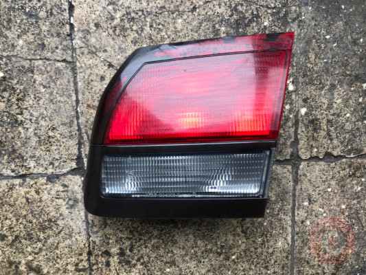 Mazda 626 capella stop lambası iç sağ HB