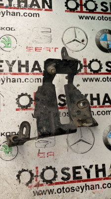 223675328R renault symbol 2015 bağlantı demiri braketi