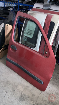 Renault Kangoo Sağ ön kapı