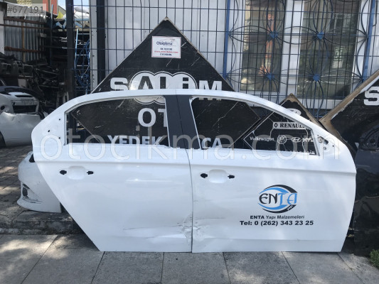 Citroen c-elysee çıkma sağ arka kapı