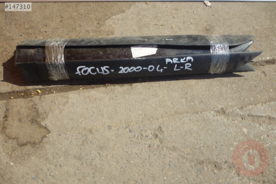 2000-2004 FOCUS SAĞ SOL ARKA KAPI ÇITASI FORD ORJİNAL ÇIKMA