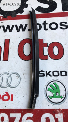 bmw 5.20 E34 sol arka kapı cam kızağı