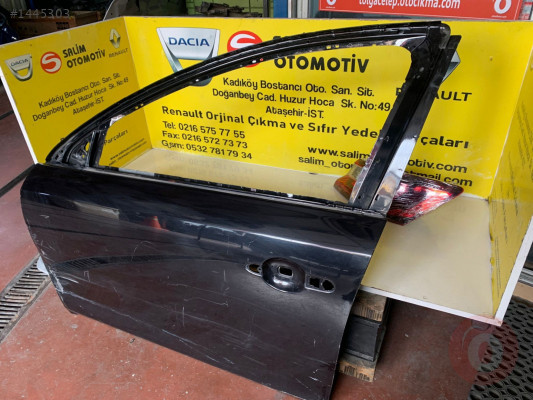 Renault Latitude sol arka kapı çıkma