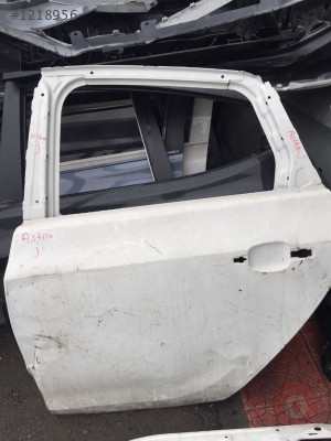 Opel astra J arka sol kapı