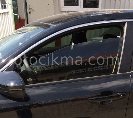 2018 HONDA CIVIC SOL ÖN KAPI CAMI HATASIZ.