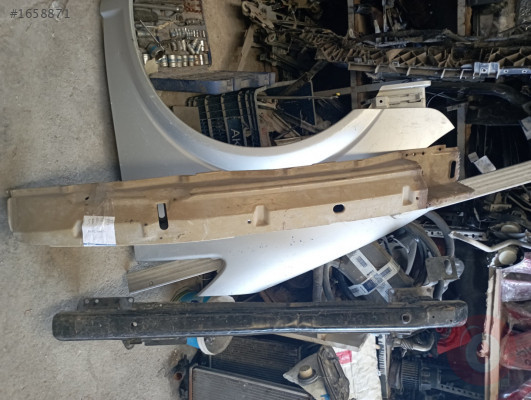 MERCEDES SPRİNTER ÖN TAMPON DEMİRİ