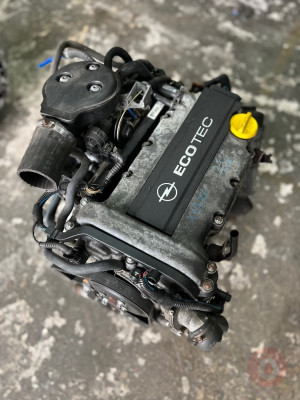 Opel Corsa B 1.2 1.6V Çıkma Motor