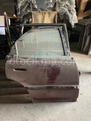 honda integra sağ arka kapı