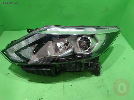 Nissan Qashqai Sol Far Full Led