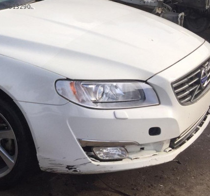 VOLVO S80 HATASIZ SAĞ FAR.