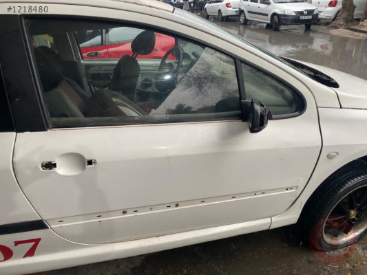 Peugeot 307 çıkma tek kapı sağ ön