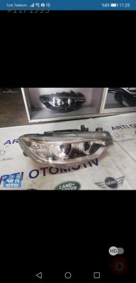 BMW 4 SERİSİ SAĞ FAR ZENON