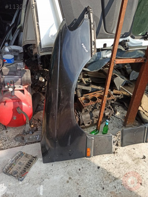 OPEL OMEGA B SAĞ ÖN ÇAMURLUK