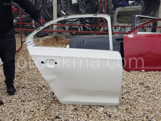 Seat toledo sag arka kapı