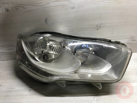 Citroen C elysee sağ far 9675139980