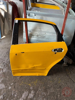 FIAT LINEA SOL ARKA KAPI