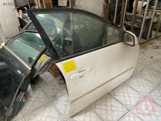 MAZDA 6 SAĞ ÖN KAPI CAMI ORJİNAL ÇIKMA 2005-2010 MODEL