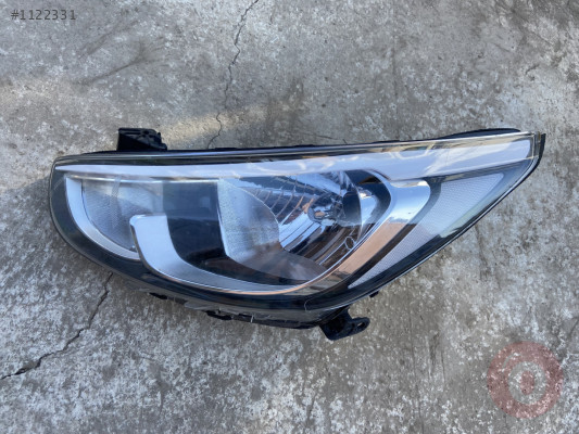 Hyundai accent blue sol ön far