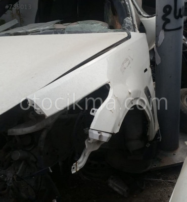 INFINITI FX35 ORİJİNAL SOL ÖN ÇAMURLUK.