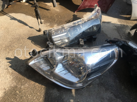 Toyota verso sol far