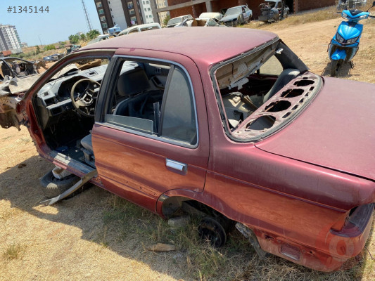 MİTSUBİSHİ LANCER SOL ARKA ÇAMURLUK 1990 MODEL ORİJİNAL