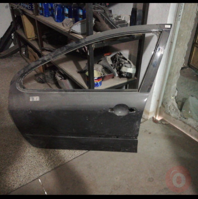 Peugeot 307 sol ön kapı temiz çıkma orjinal
