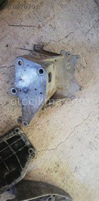opel corsa c 1.7 motor üst kulağı