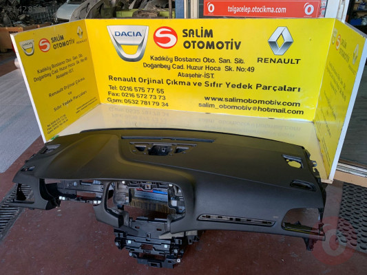 Renault Megane 4 çıkma torpido