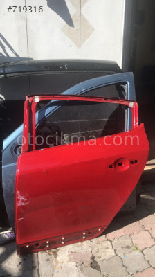 Renault megane 3 çıkma sol arka kapı