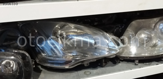 Citreon  berlingo  far sağ letli