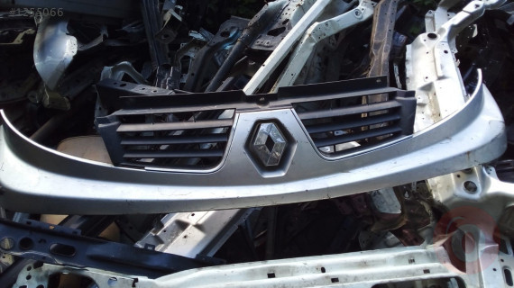 renault trafic çıkma ön panjur