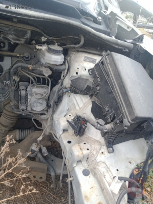 Toyota Auris Sol Ön Podye 2013-2018
