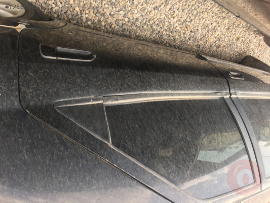 Citroen ixantia siyah renk sol ön kapı