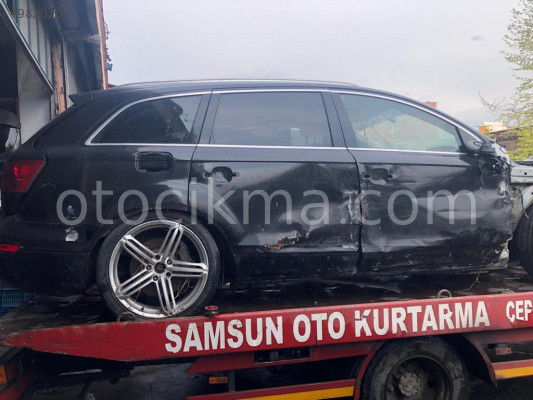 Audi Q7 Sağ Arka Kapı Camı hatasız orjinal çıkma