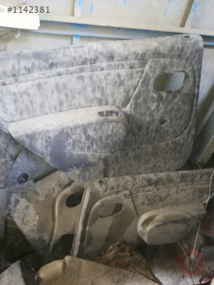 Dacia Logan kapı döşemeleri