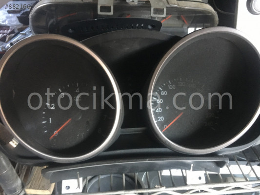 Mazda 3 kilometre saati
